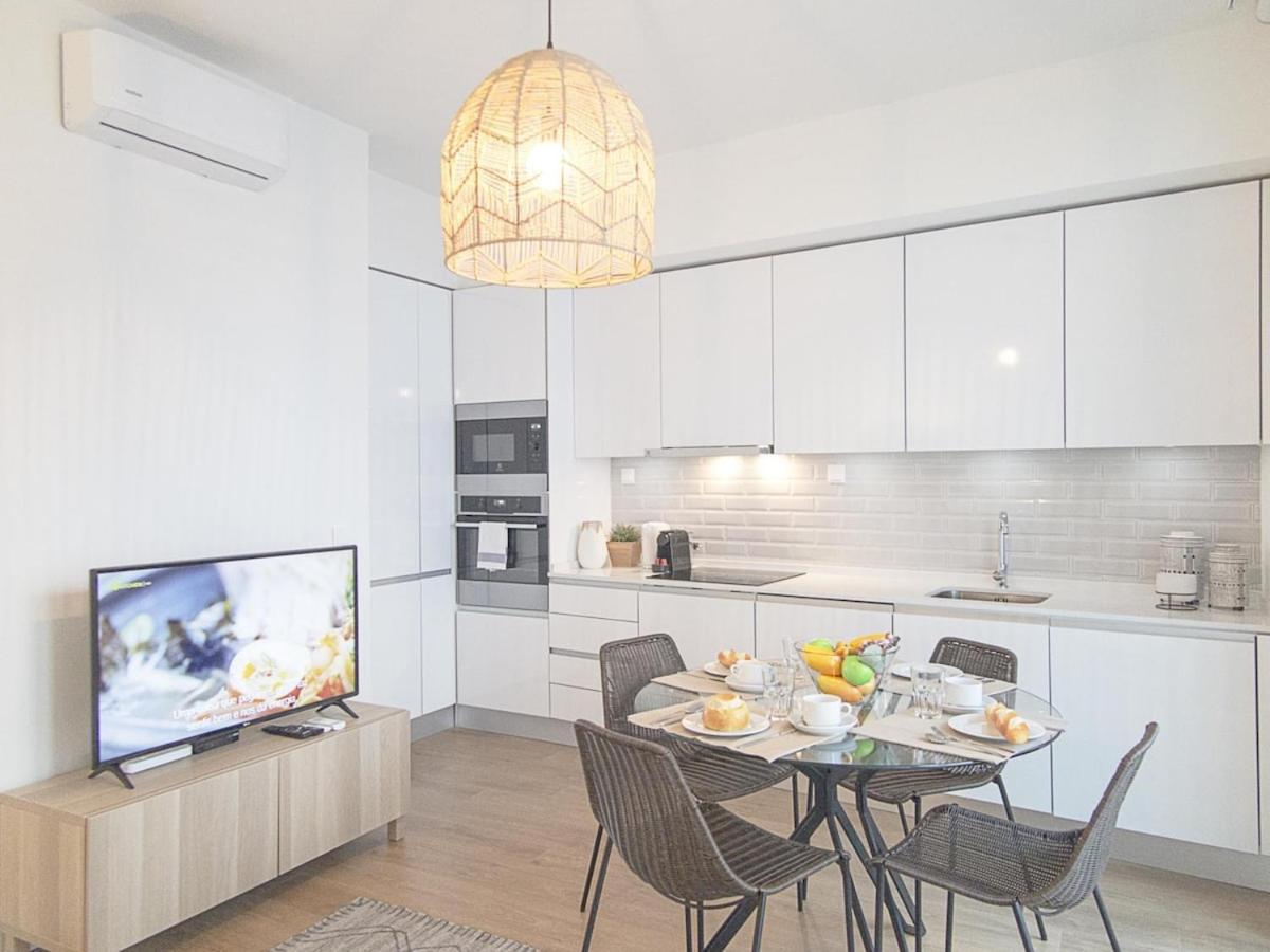 Principe Real Lovely With Ac Apartment Lisbon